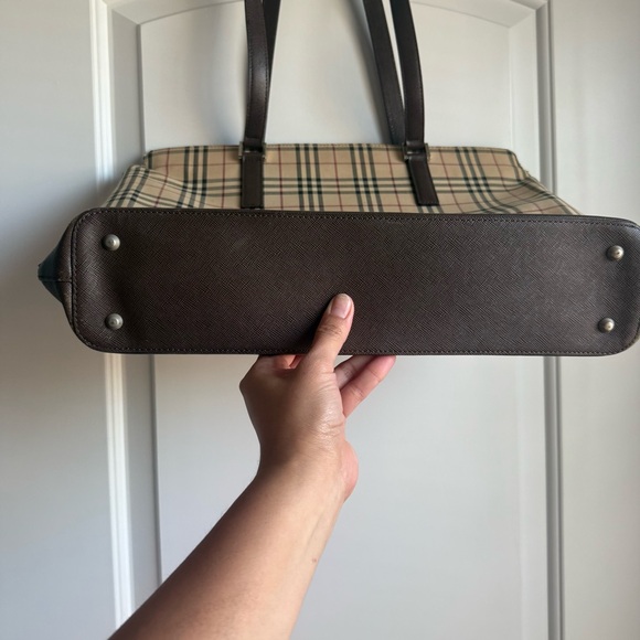 BURBERRY Nova Check Tote Bag Canvas Leather - Picture 5 of 13